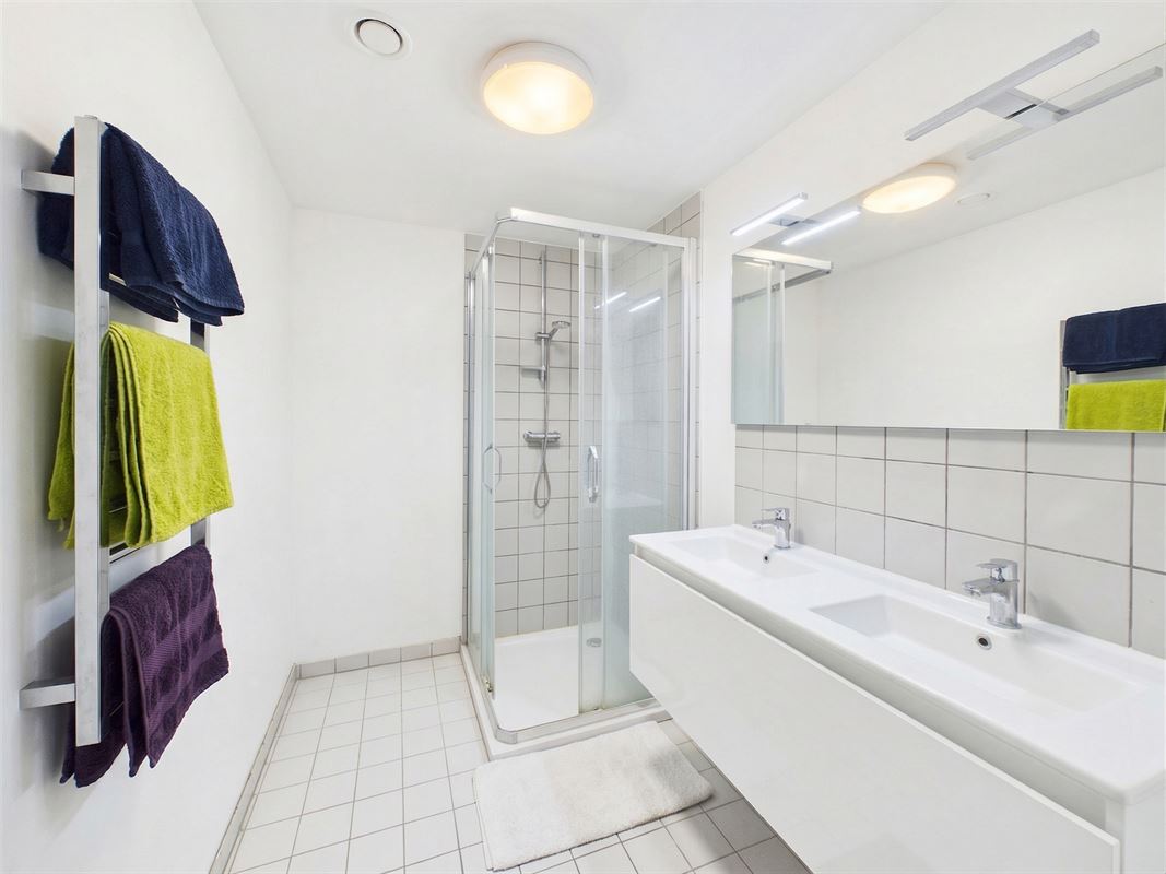 Bel appartement de 2020 avec terrasses et jardin