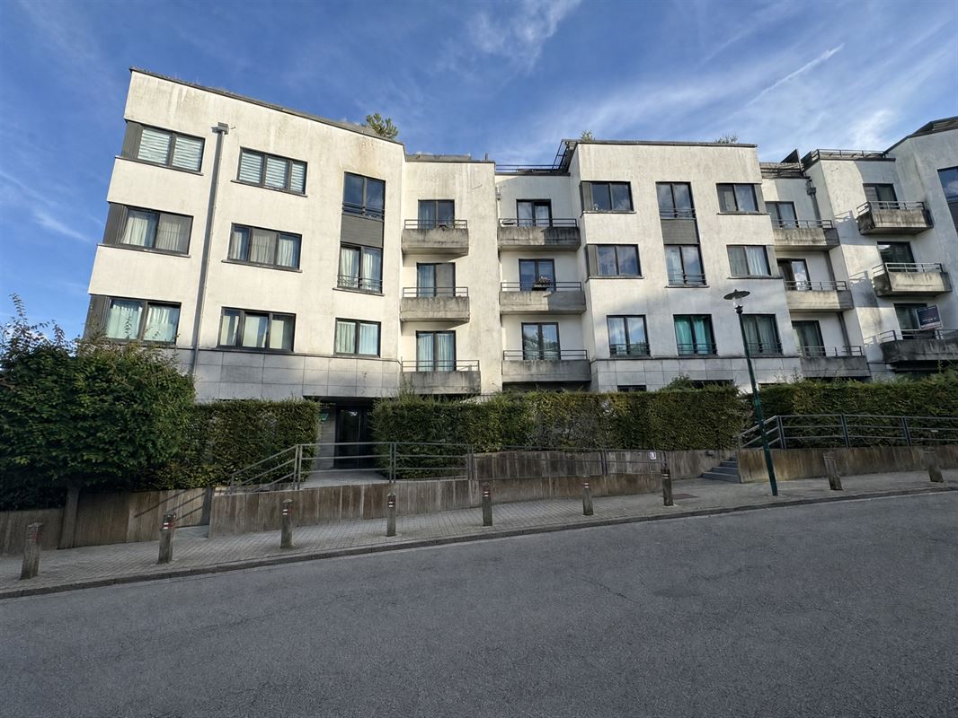 Calevout - 2 bedr.+ 2 bathr. + terrace + parking + basement