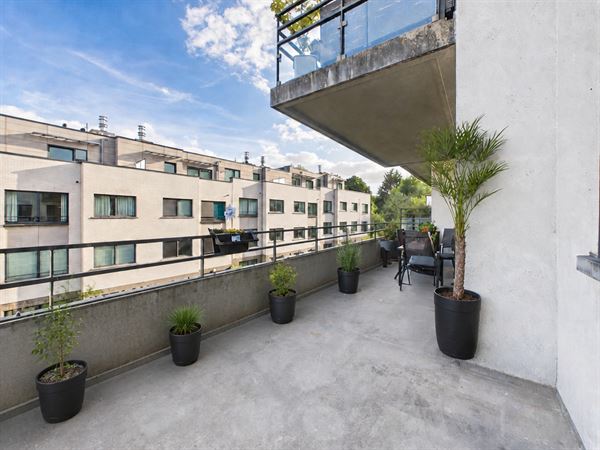 Calevout - 2 bedr.+ 2 bathr. + terrace + parking + basement