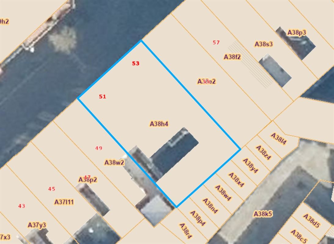 Appartementsgebouw met 10 vergunde entiteiten!