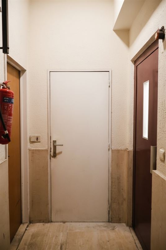 100% verhuurd opbrengsteigendom met 7 appartementen en +40 autostaanplaatsen