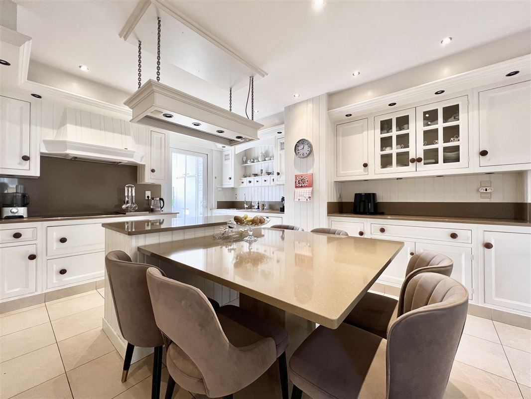 Exclusief en luxueus appartement in een prestigieus residentieel gebouw