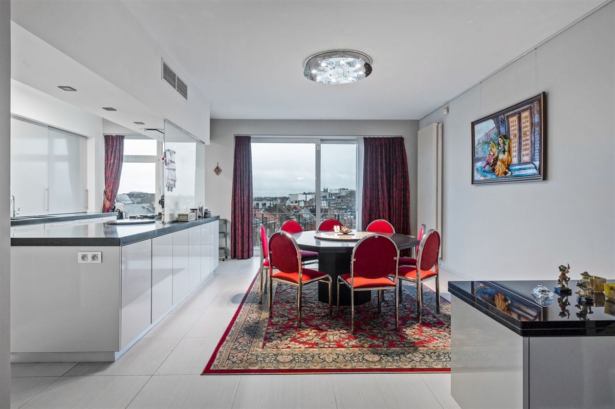 Luxe duplexappartement met twee terrassen