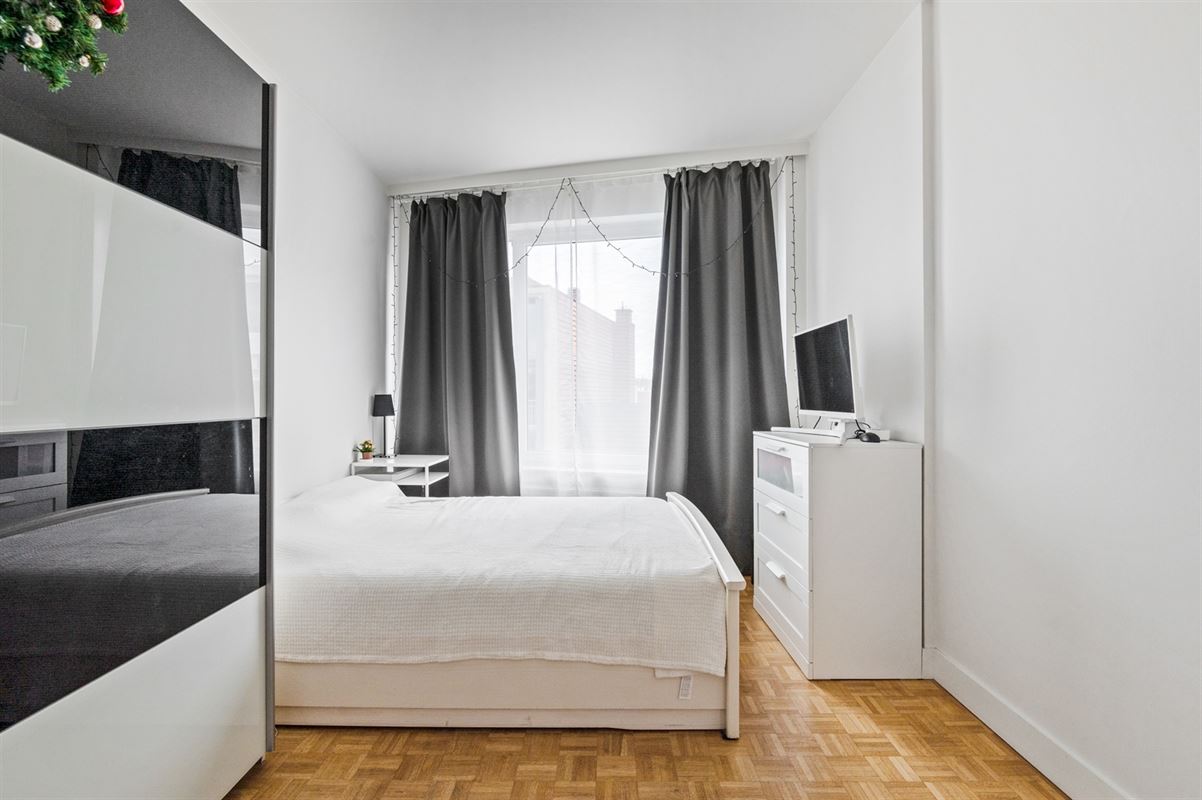 Modern vernieuwd 1-slpk appartement met frisse uitstraling
