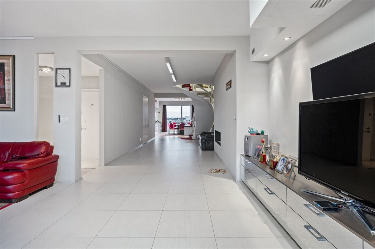 Luxe duplexappartement met twee terrassen
