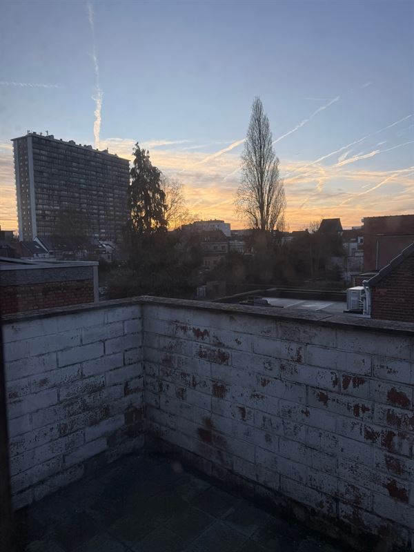 Vergund projectgebouw voor 6 appartementen + handel