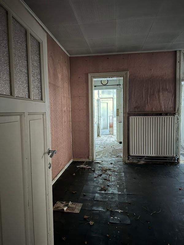 Vergund projectgebouw voor 6 appartementen + handel