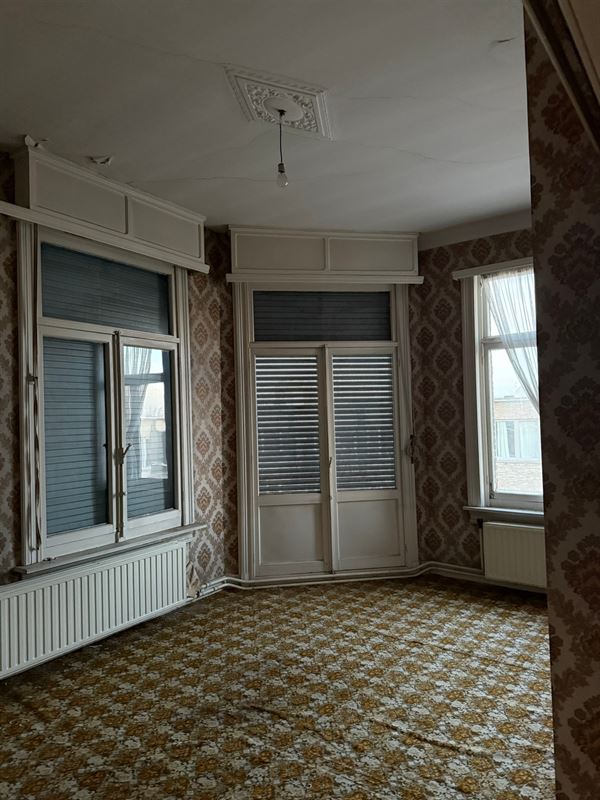 Vergund projectgebouw voor 6 appartementen + handel