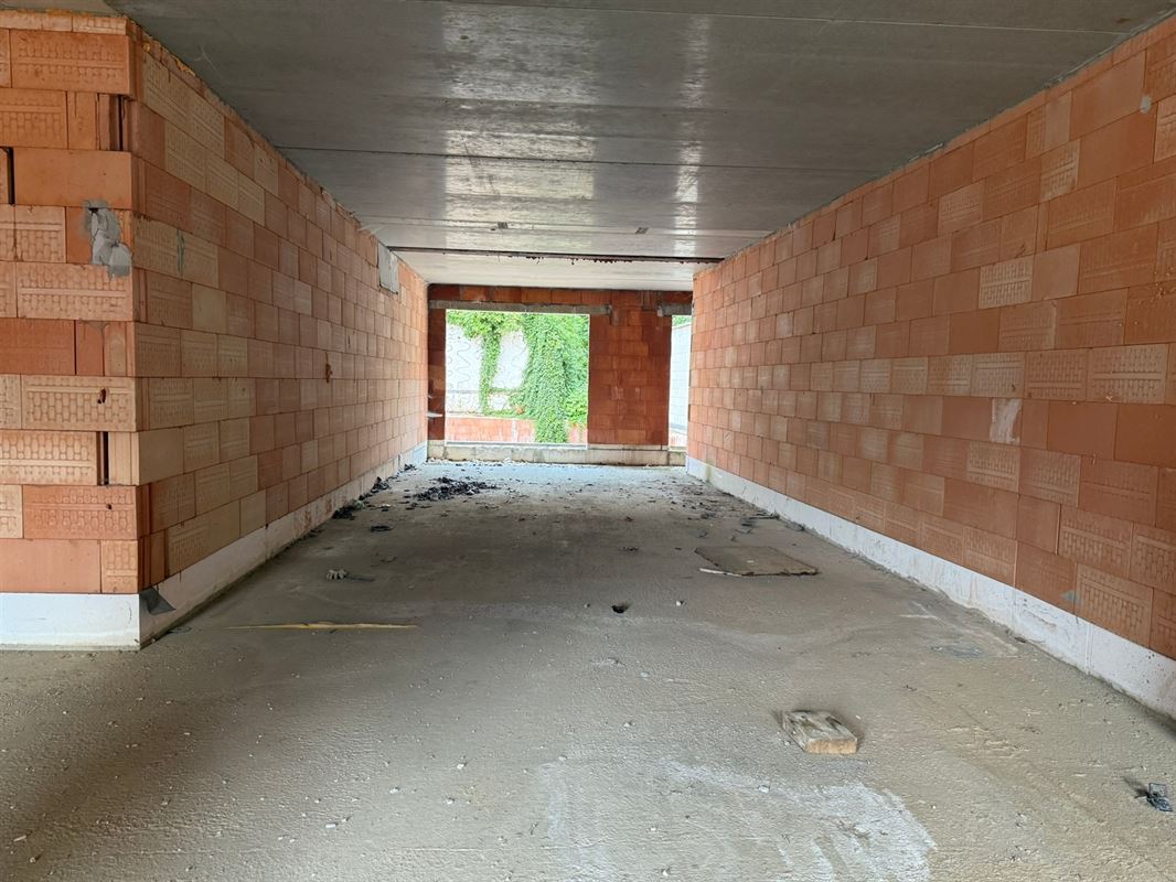 Ruwbouw appartementsgebouw in centrum van Herentals