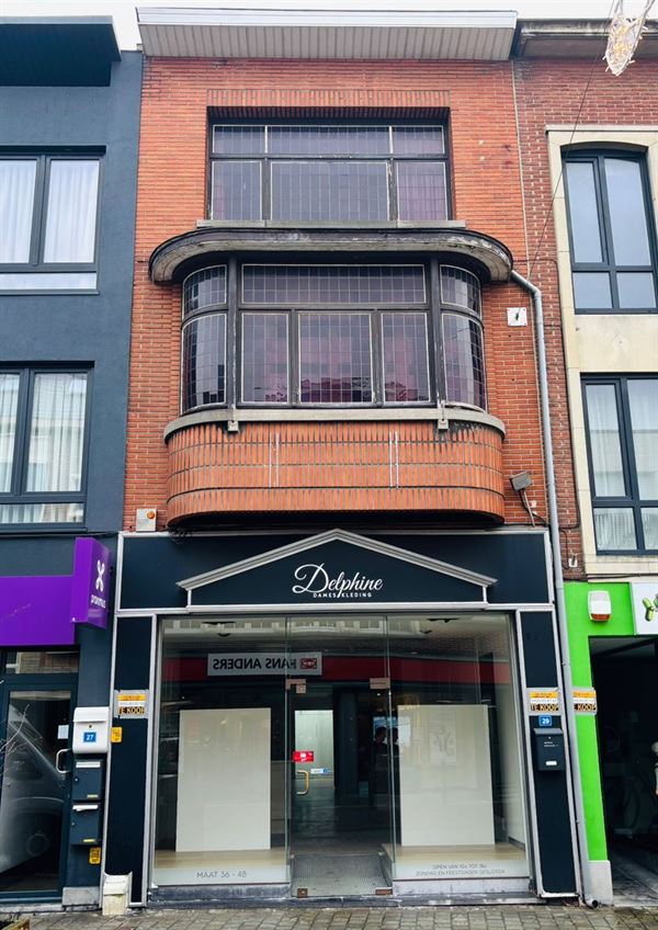 Karaktervol handelshuis met woonst