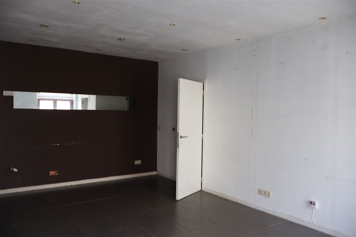 Appartementsgebouw met 10 vergunde entiteiten!