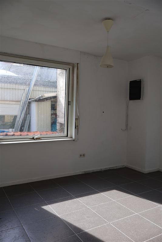 Appartementsgebouw met 10 vergunde entiteiten!