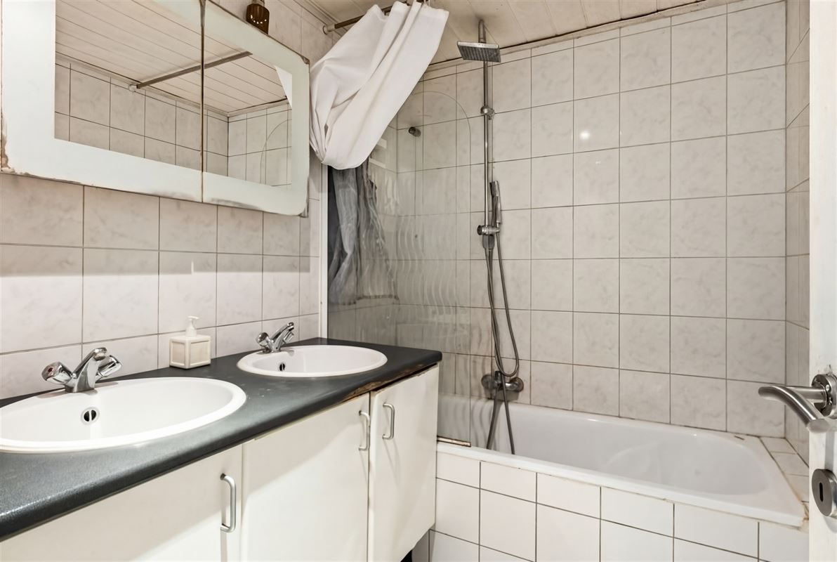 ruim 2-slaapkamerappartement met terras in Deurne