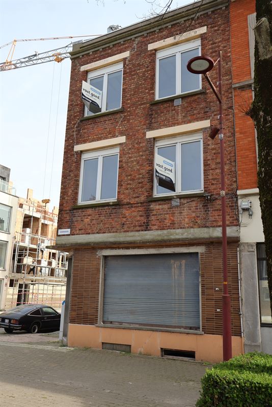 Vergund renovatieproject 4 appartementen