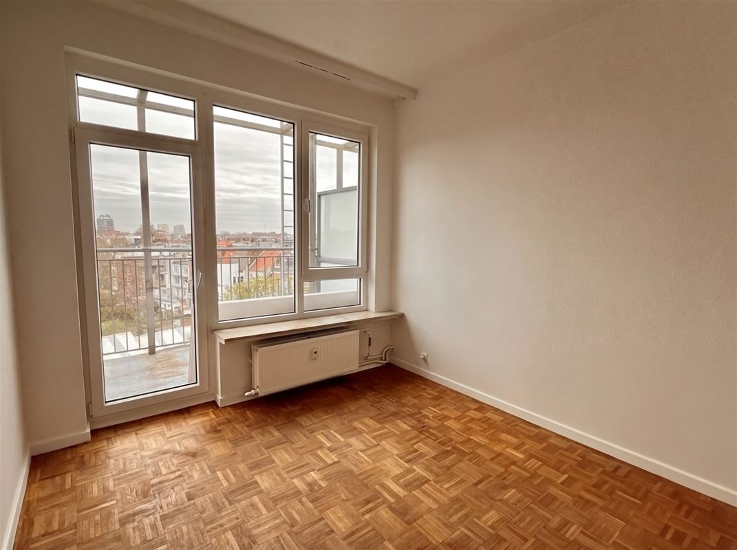Recent gerenoveerd 4SLPK appartement met terras
