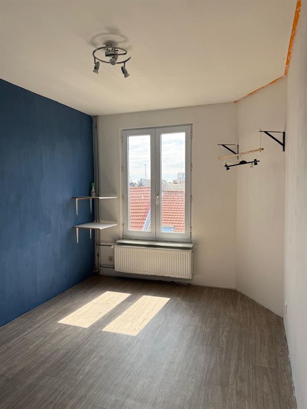 Op te frissen opbrengsteigendom op interessante locatie!