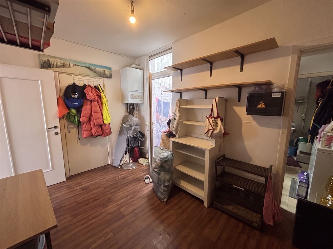 Vergund opbrengsteigendom 2 appartementen + potentiele optopping
