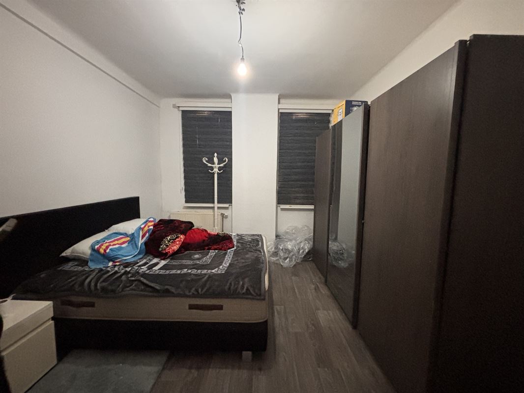Opbrengsteigendom handelszaak + 3 appartementen