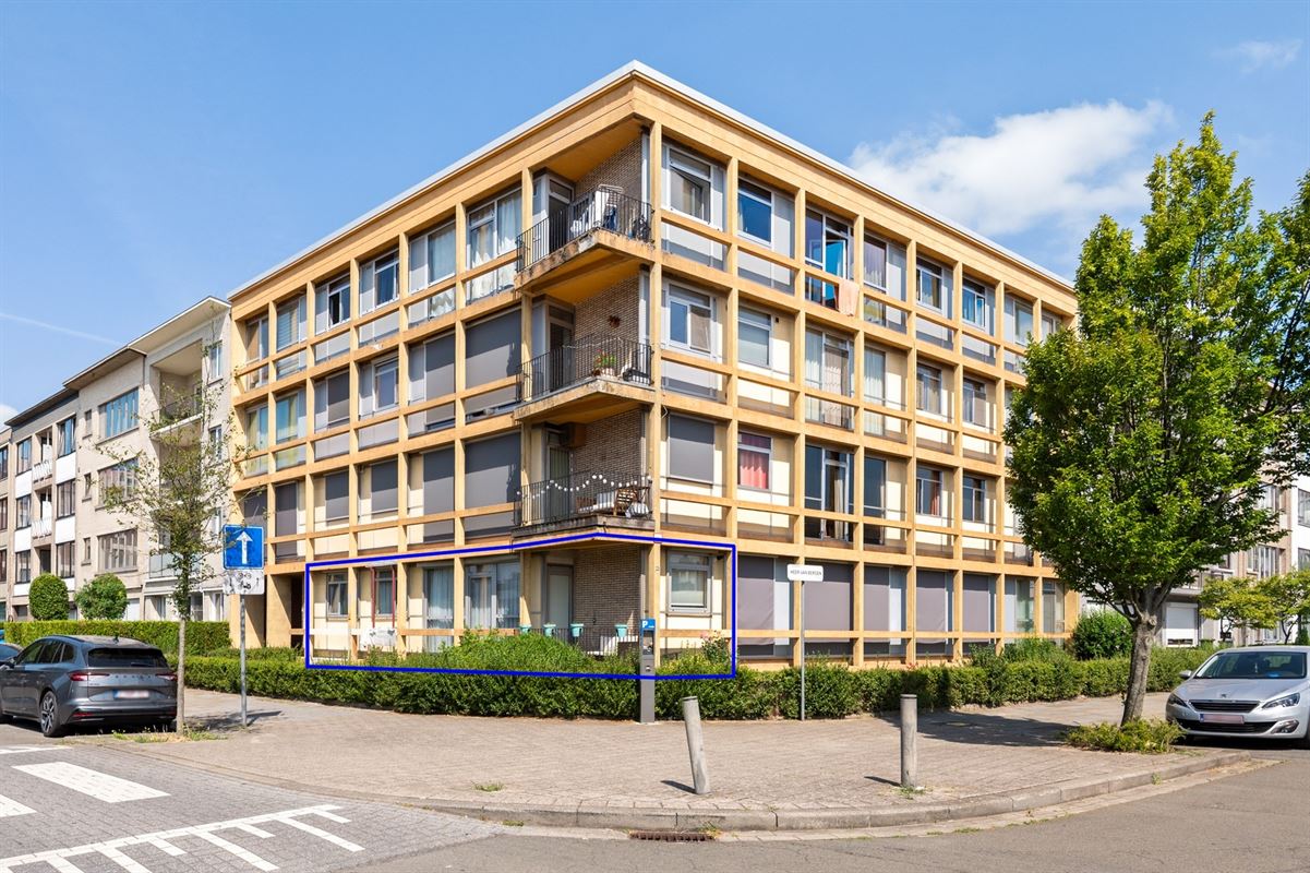 Lichtrijk hoekappartement op fantastische ligging