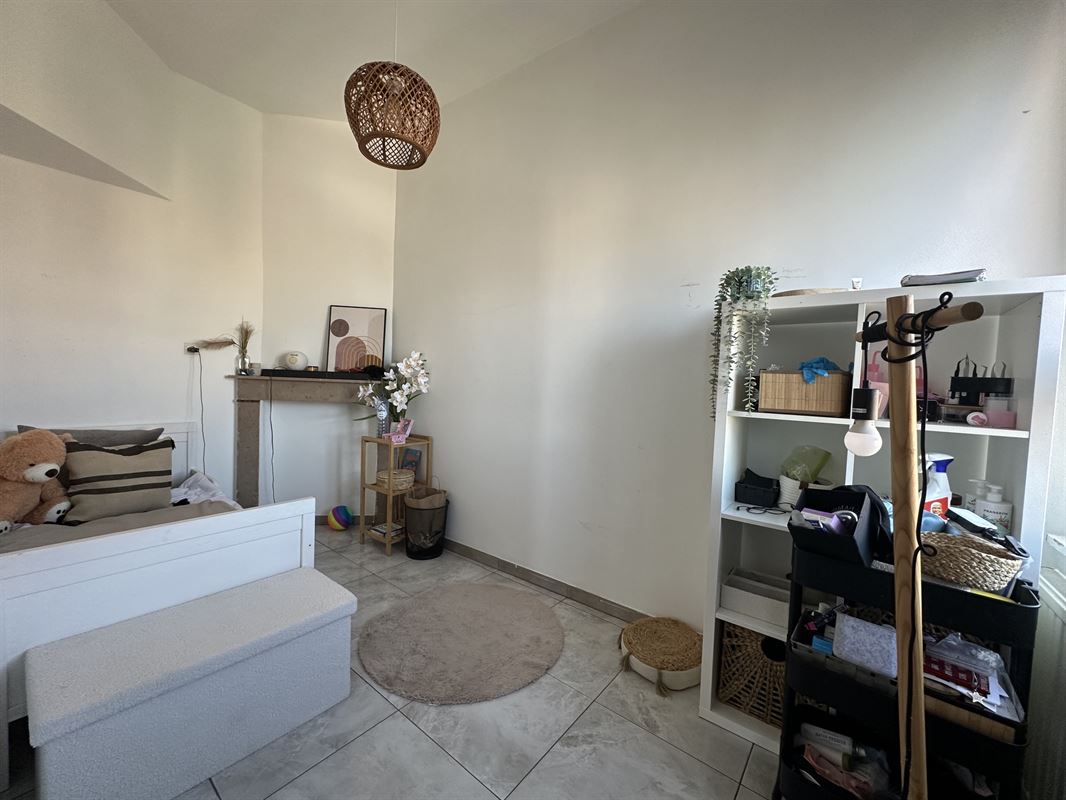 AVENUE DE JETTE - IMMEUBLE DE RAPPORT AVEC BON EMPLACEMENT STRATEGIQUE A VENDRE