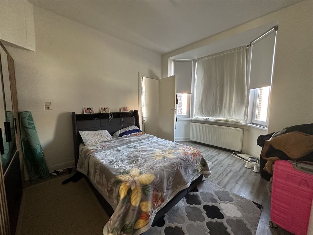 AVENUE DE JETTE - IMMEUBLE DE RAPPORT AVEC BON EMPLACEMENT STRATEGIQUE A VENDRE