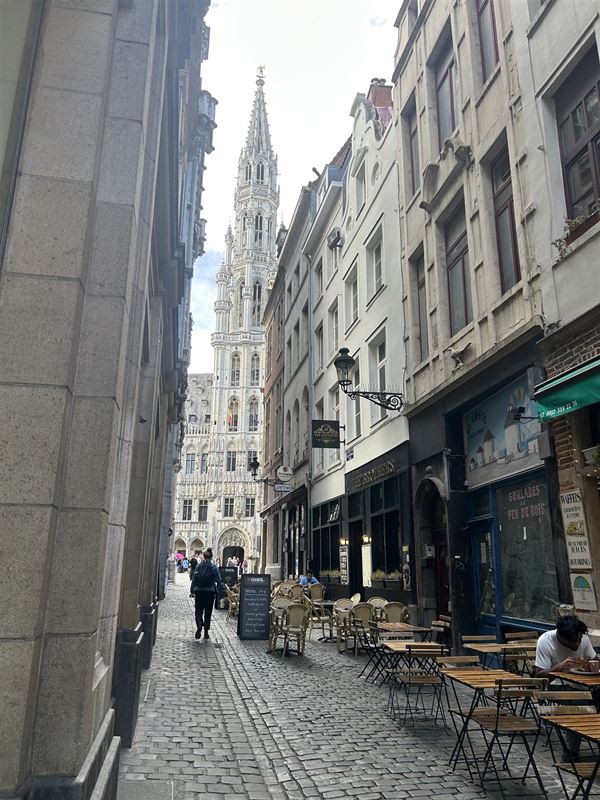 GRAND-PLACE – IMMEUBLE DE RAPPORT A VENDRE - AVEC HORECA