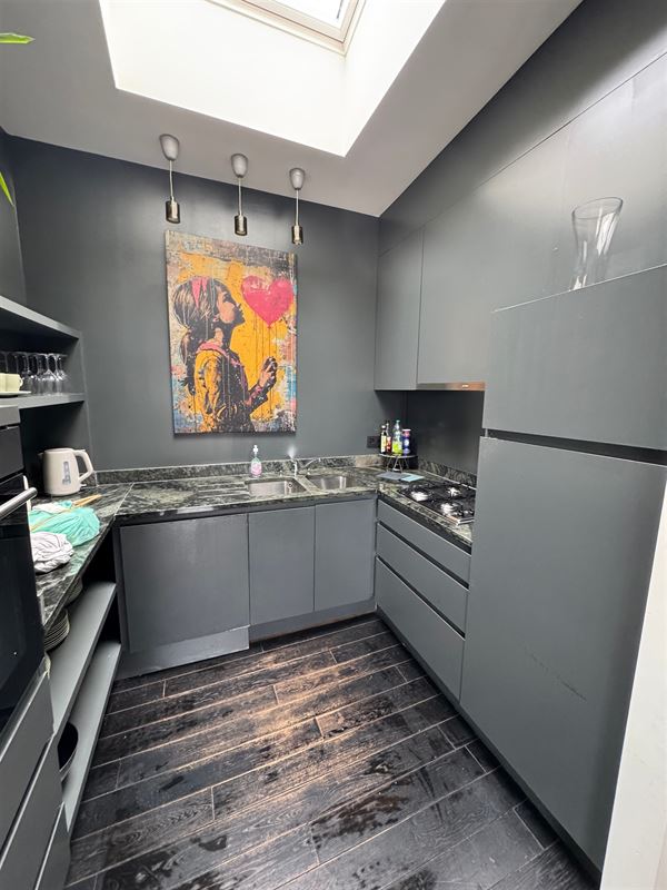 IMMEUBLE DE RAPPORT- EMPLACEMENT AAA - TRES BON ETAT