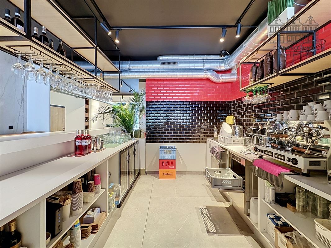 CHAUSSEE DE VLEURGAT – HORECA EN TRES BON ETAT A REMETTRE
