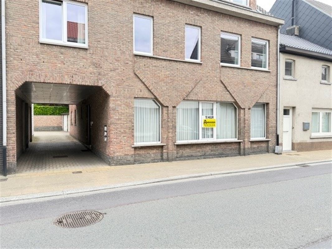 Zeer ruim gelijkvloersappartement van 125 m²