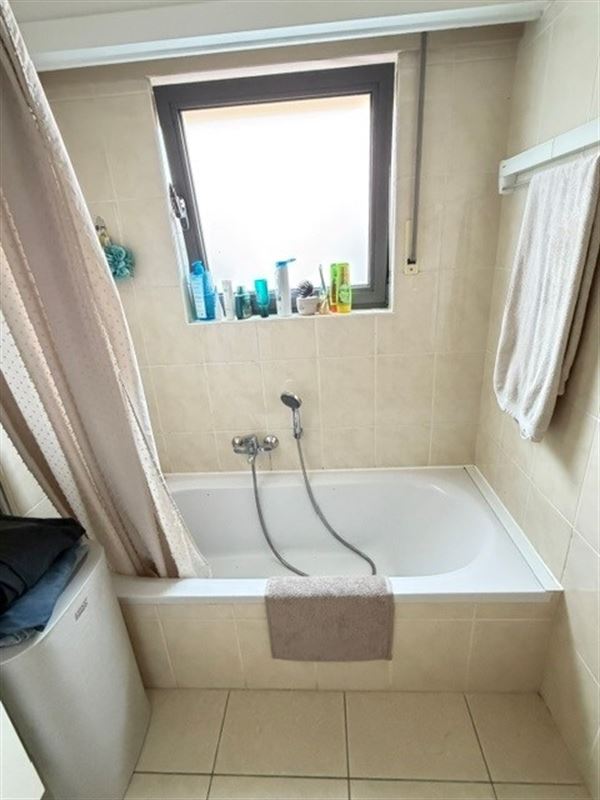 Gelijkvloersappartement met terras
