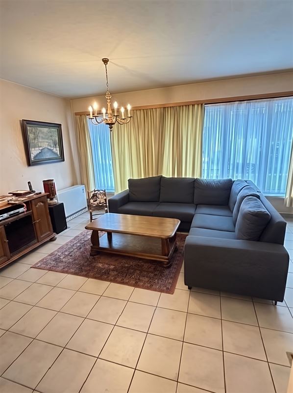 Zeer ruim gelijkvloersappartement van 125 m²