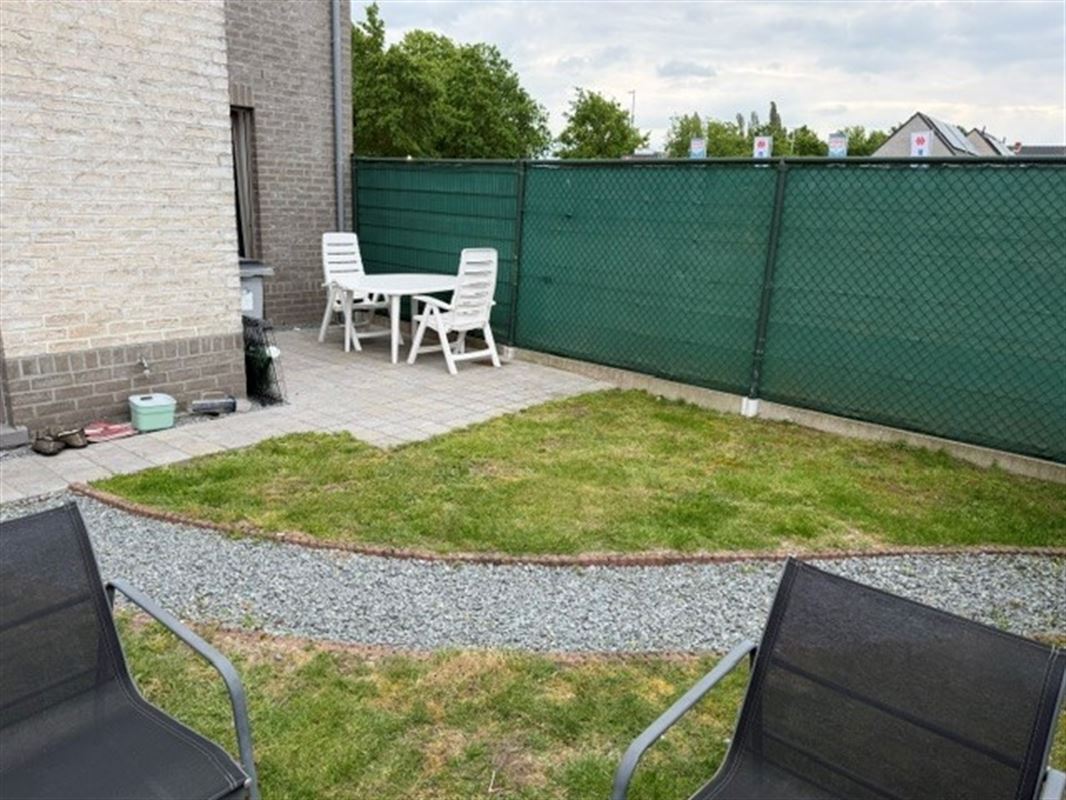 Gelijkvloersapp met zonneterras en tuin