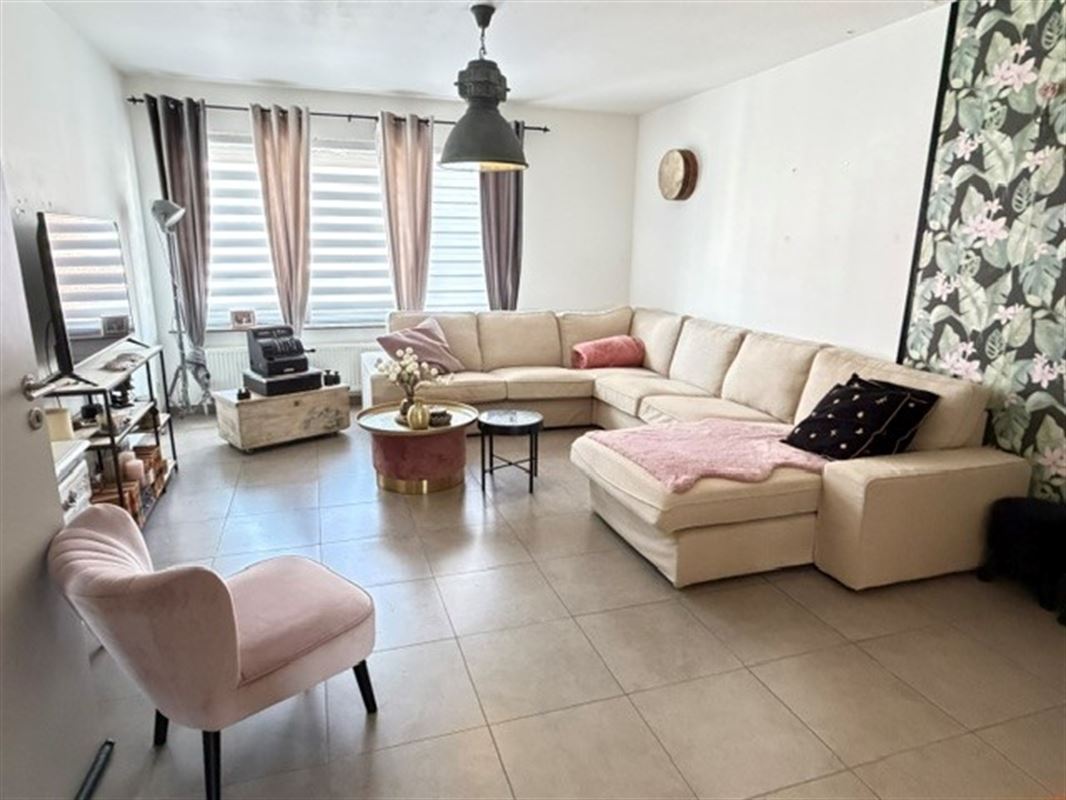Instapklaar appartement met groot zonneterras