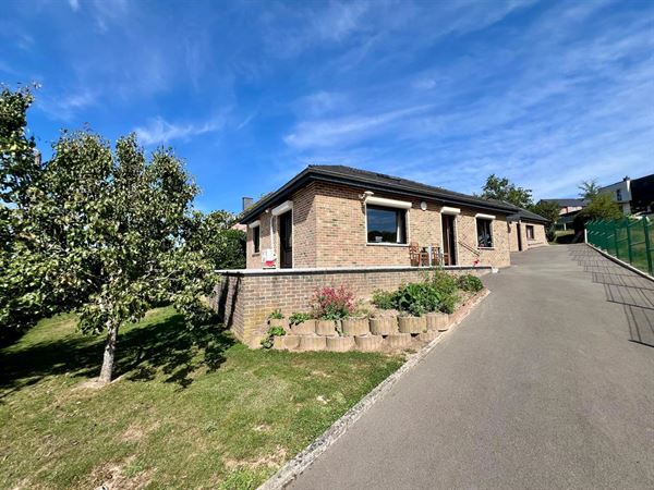 Belle maison 4 façades de plain-pied