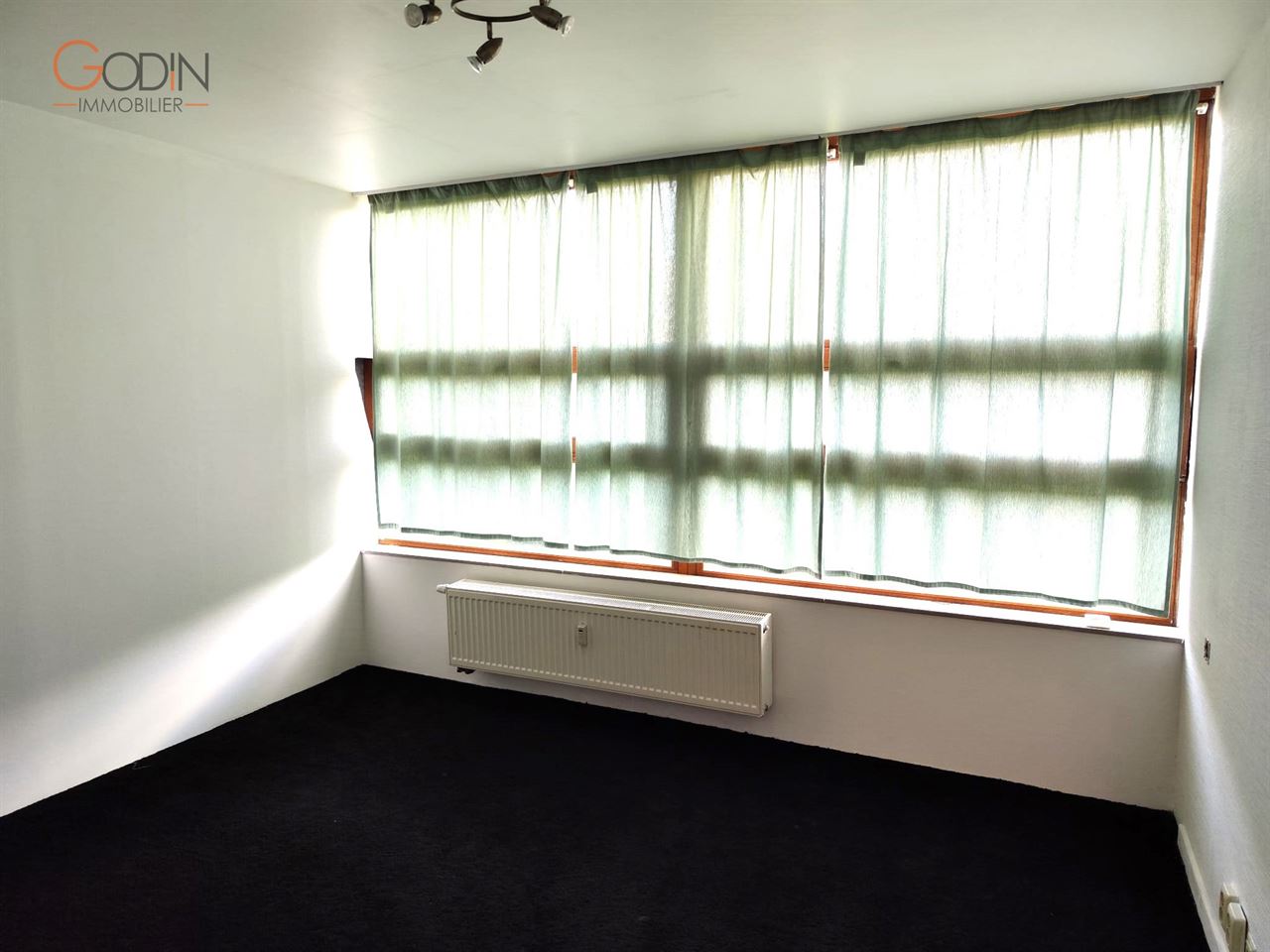 Appartement 5 chambres proche de la ville
