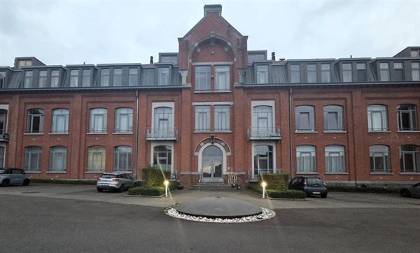 Superbe appartement - à visiter sans tarder!