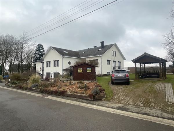 Magnifique maison composée d'un appartement