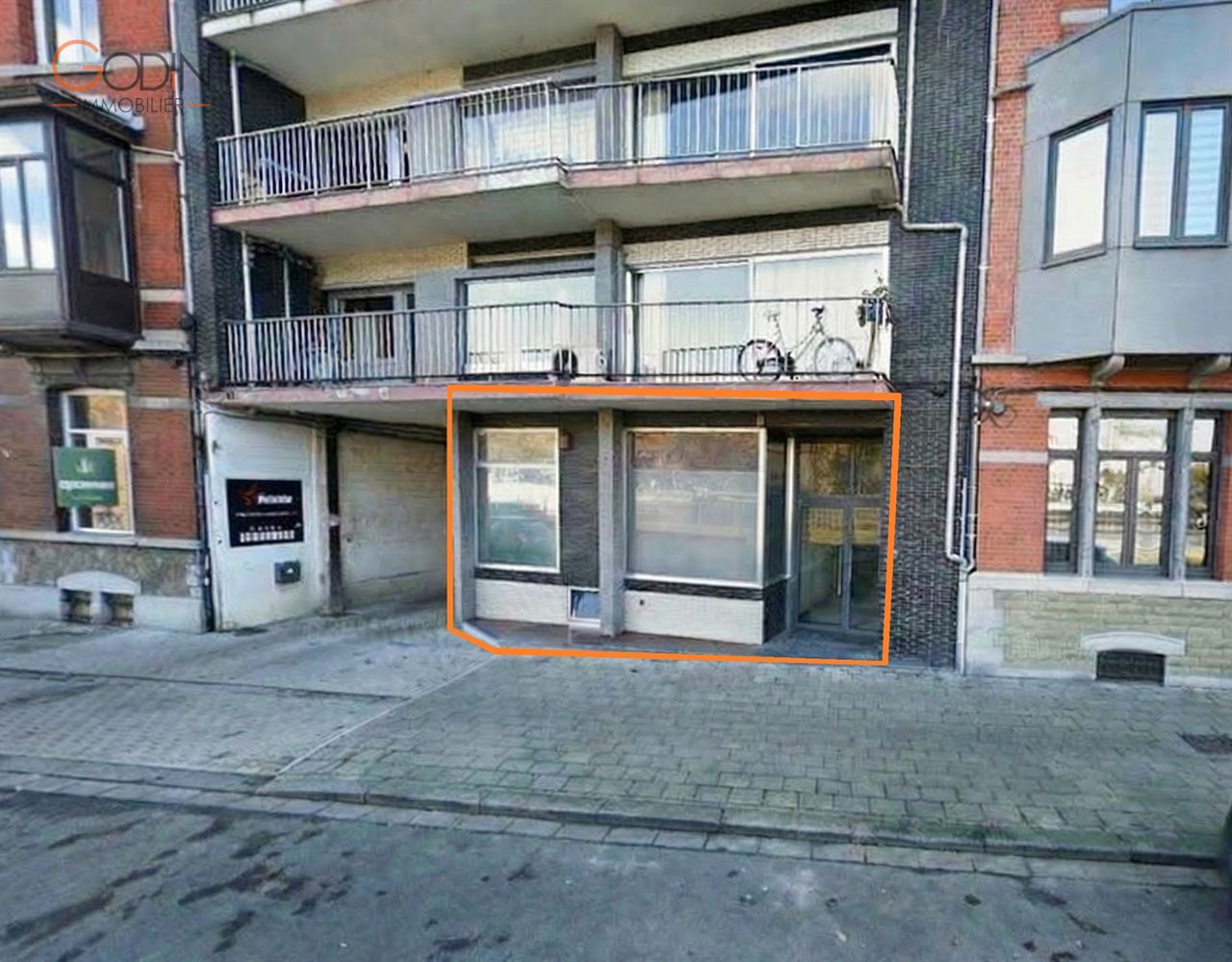 Appartement très bien situé en bord de Meuse avec 2 Chambres