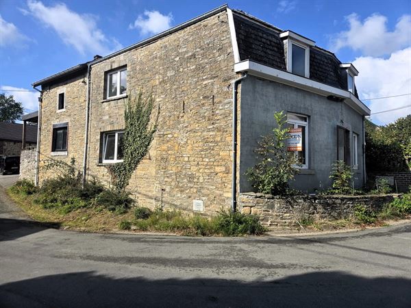 Maison de village, 3 chambres et grenier aménageable