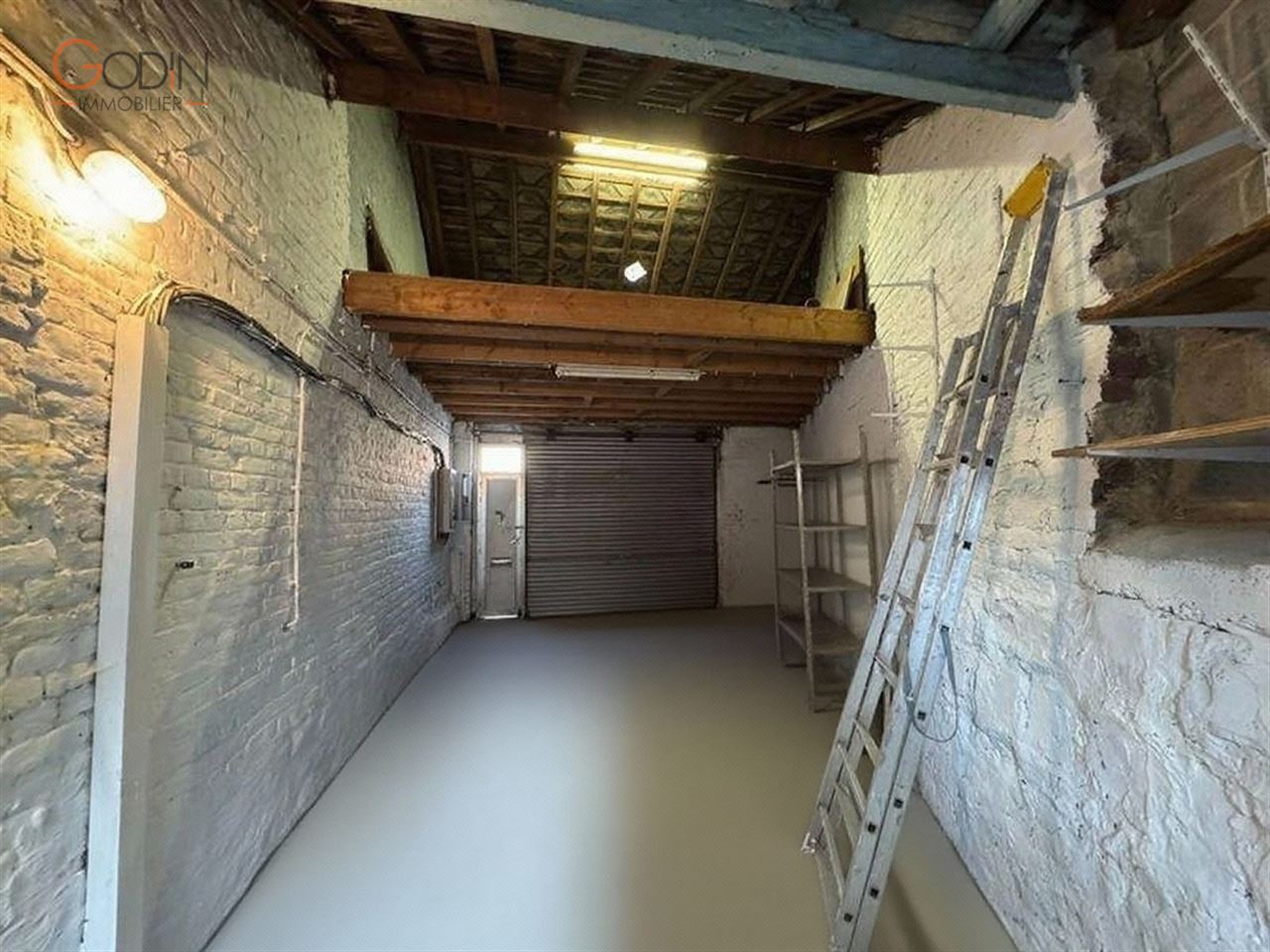 Maison spacieuse avec dépendance, garage et jardin