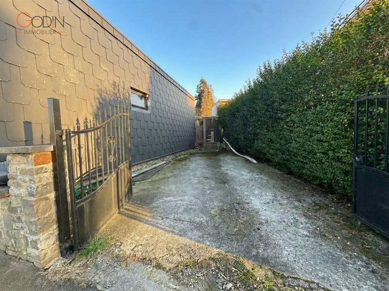 Maison 3 chambres avec jardin et garage