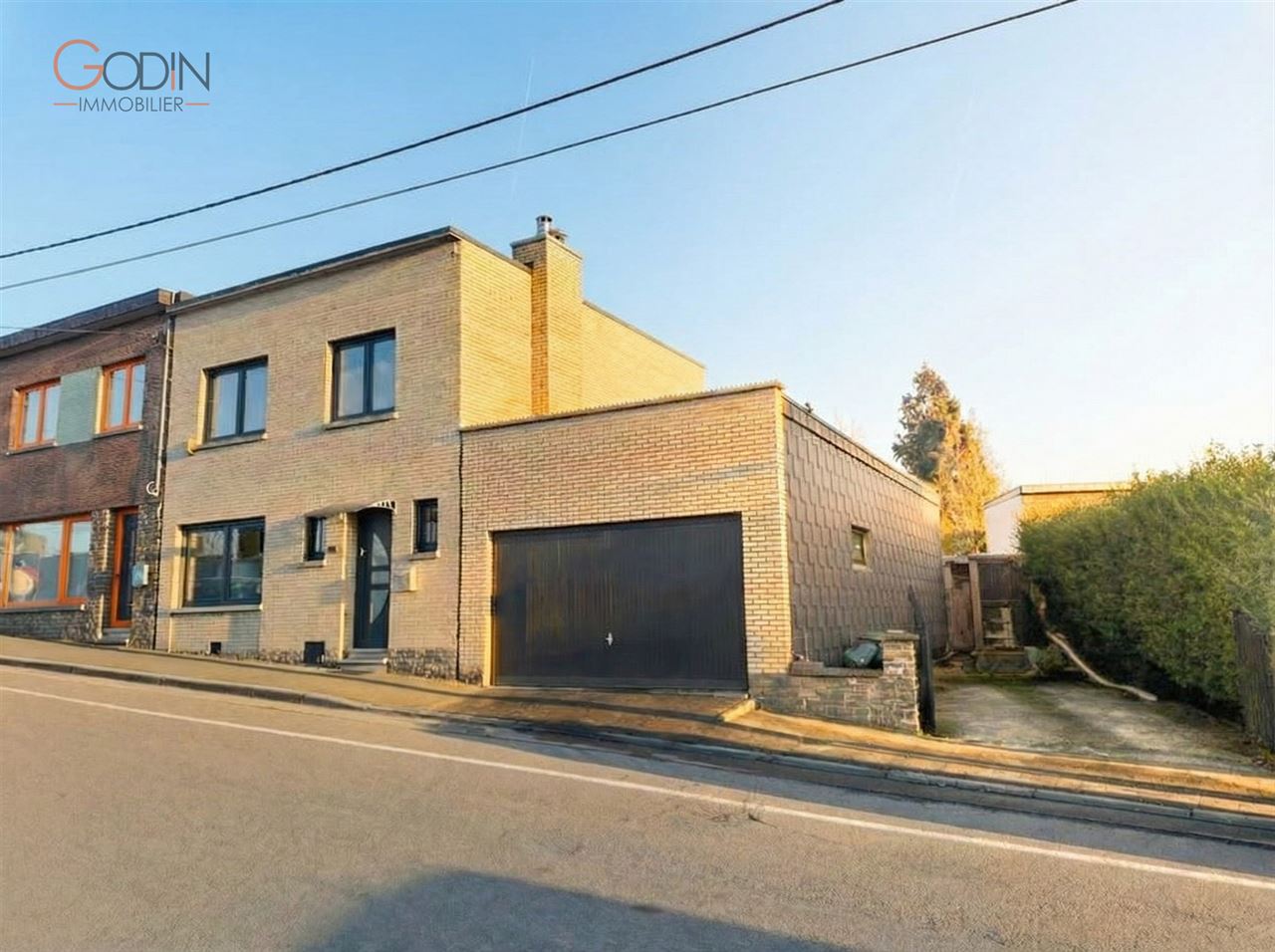 Maison 3 chambres avec jardin et garage