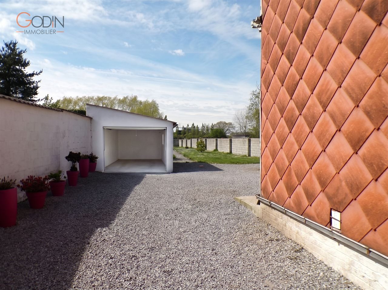Maison 3 chambres avec jardin, garage