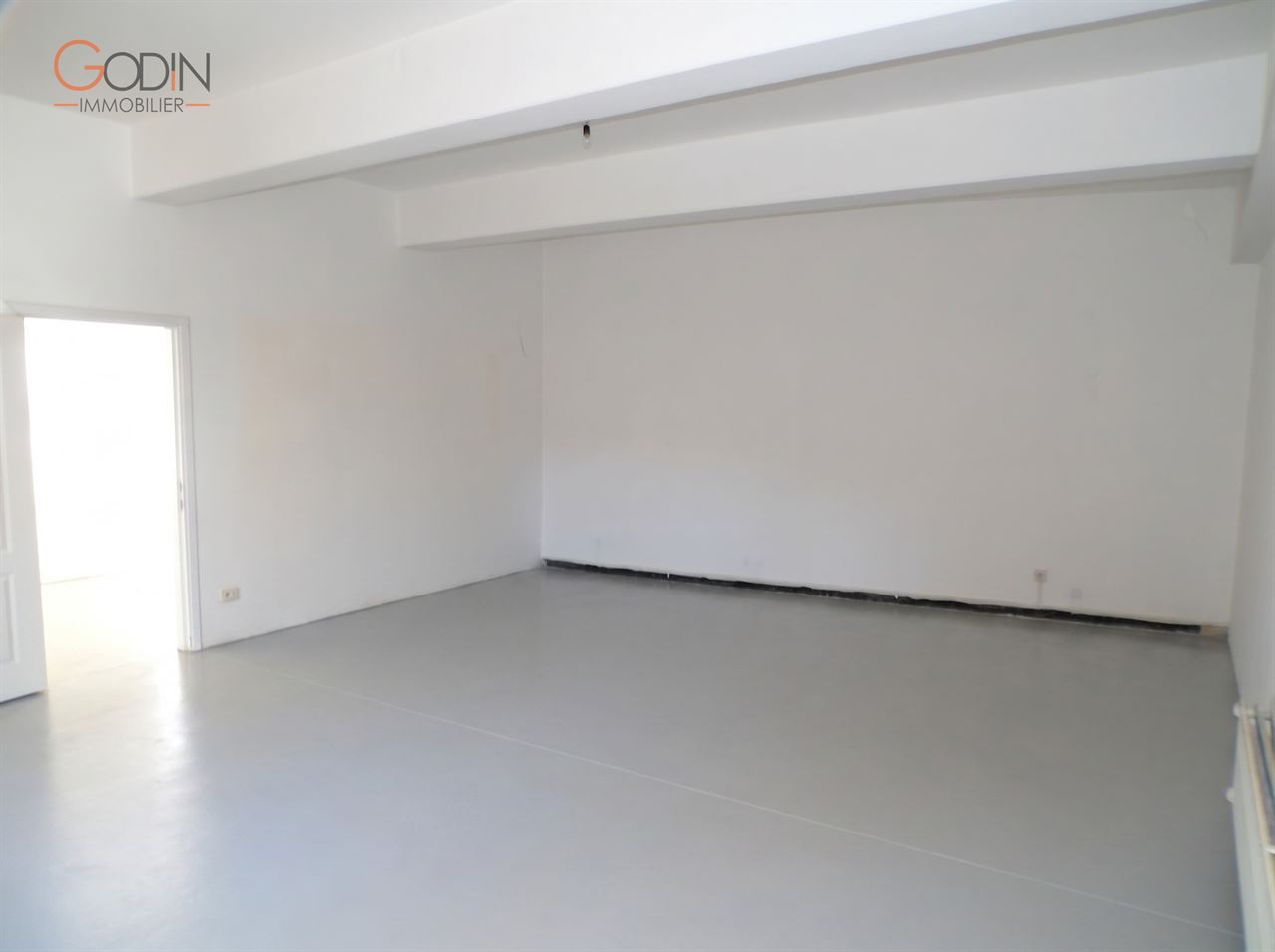 Immeuble de rapport avec permis accordé – 6 appartements