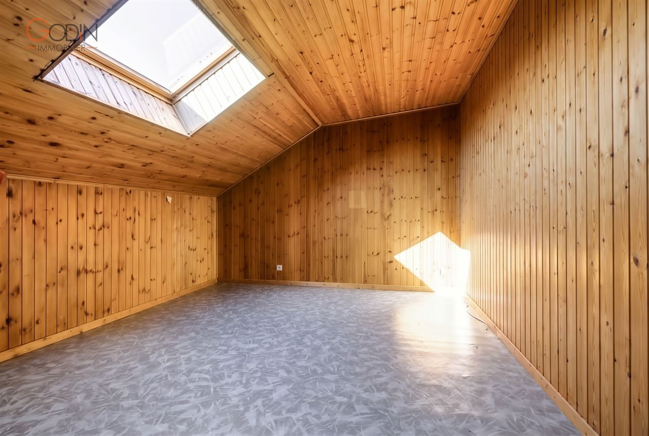 Maison 4 façades avec piscine