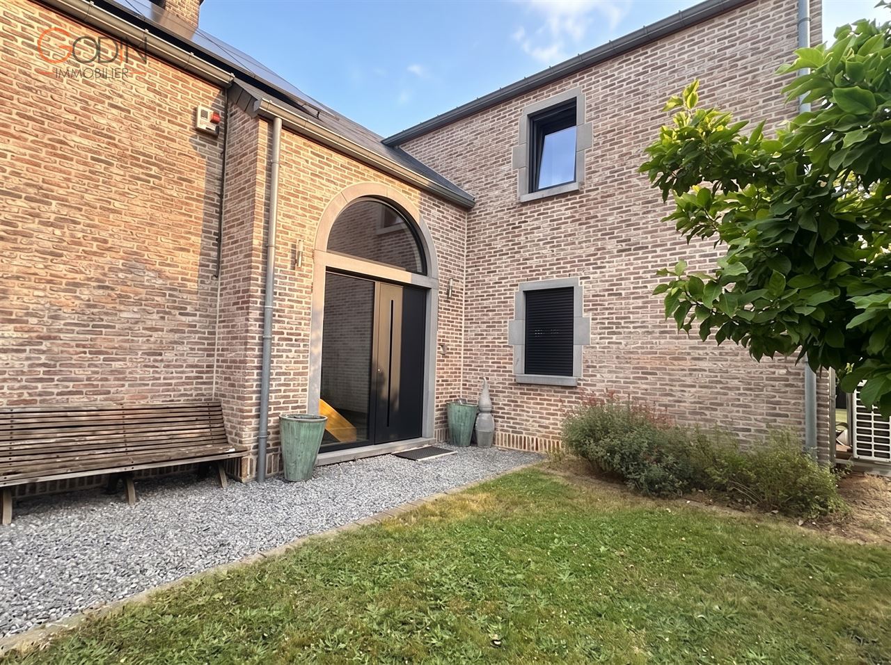villa 4 chambres avec jardin et garage double