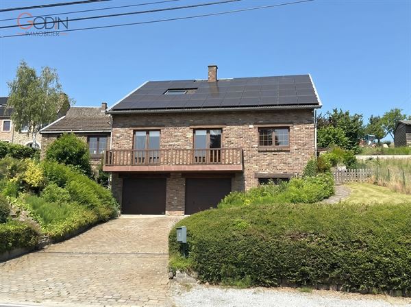 Maison 4 façades avec piscine