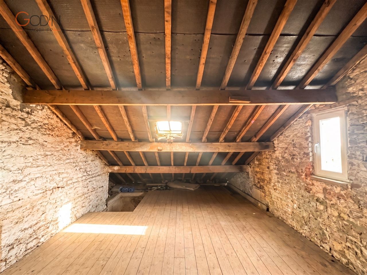 Maison 3 façades 2 ch., terrasse et jardin, Flémalle-Grande