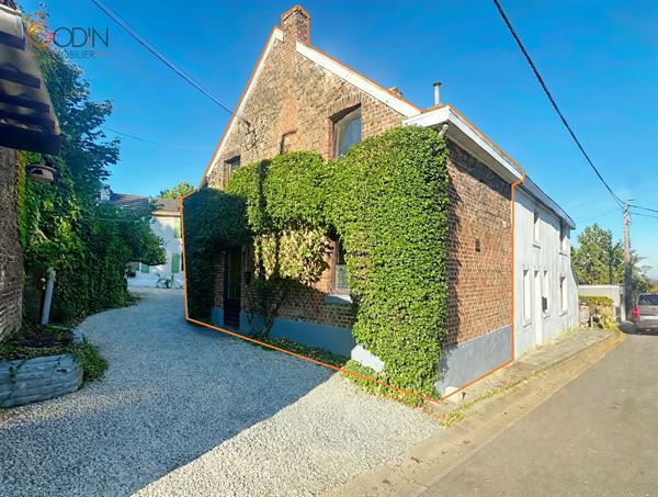 Maison 2 chambres avec jardin situé à Melen