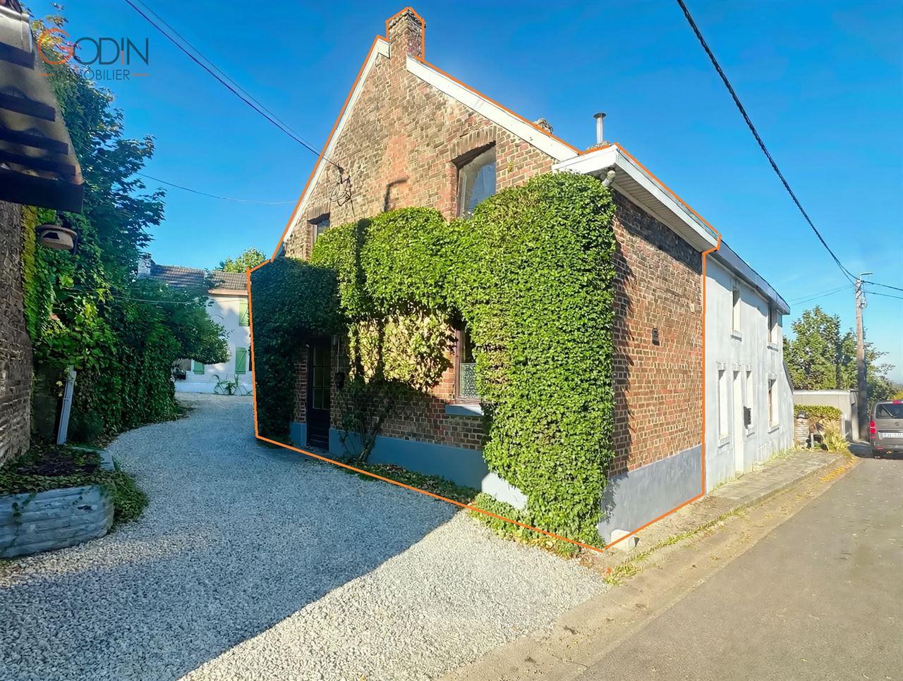 Maison 2 chambres avec jardin situé à Melen